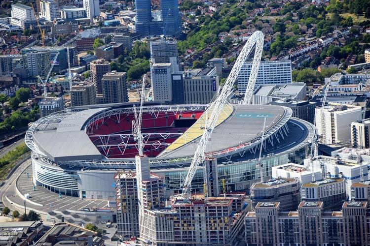 CHEAPEST AND PRICIEST UK STADIUMS FOR PARKING NAMED